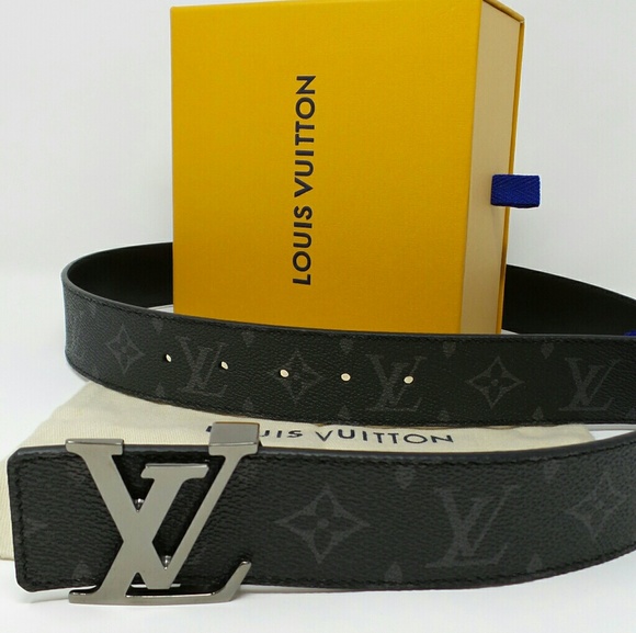 Louis Vuitton Other - Like New Authentic Reversible Belt LV 90 30 32